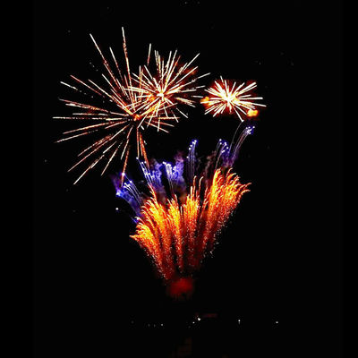 शादी समारोह के लिए चीनी कस्टम उपभोक्ता केक आतिशबाजी