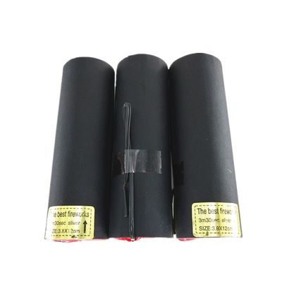 धूम्रपान मुक्त गंध मुक्त चांदी स्वर्ण मंच इनडोर कार्यक्रमों के लिए स्पार्कलिंग प्रभाव के साथ आतिशबाजी